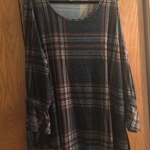 EUC Avenue blouse. Sz 30/32.